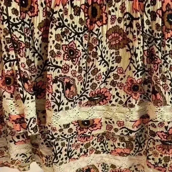 Saylor Summer Dress - Picture 7 of 8